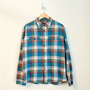 Patagonia Men's Long-Sleeved Buckshot Shirt Plaid Button Down Blue, Medium